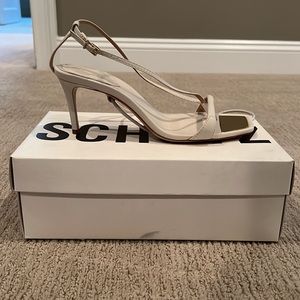 Brand new never worn Schutz Vikki Lo in bone